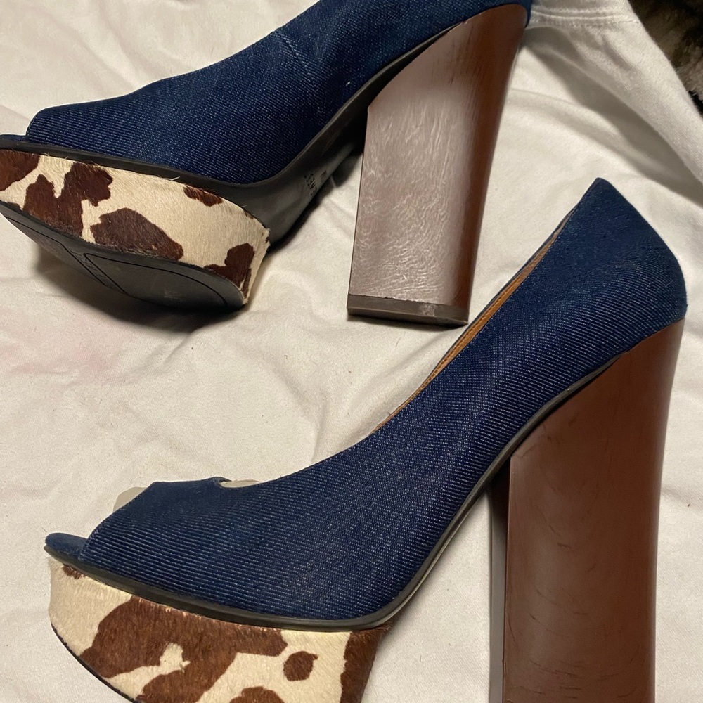 Nine West peep Toe Cowhide Hair Denim Platform Heel